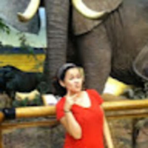 Meet your Posher, Victoria